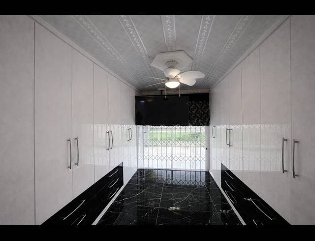 4 BEDROOM HOUSE FOR SALE IN ARCON PARK
